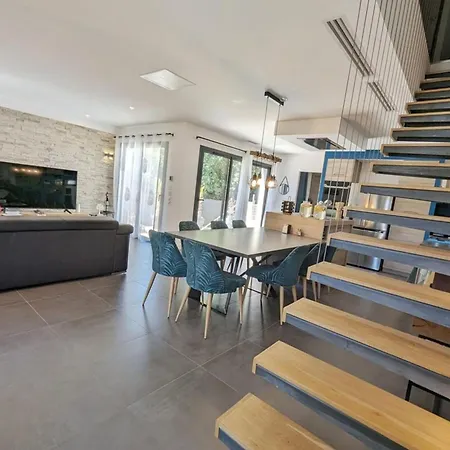 Villa La Salanque Standing *